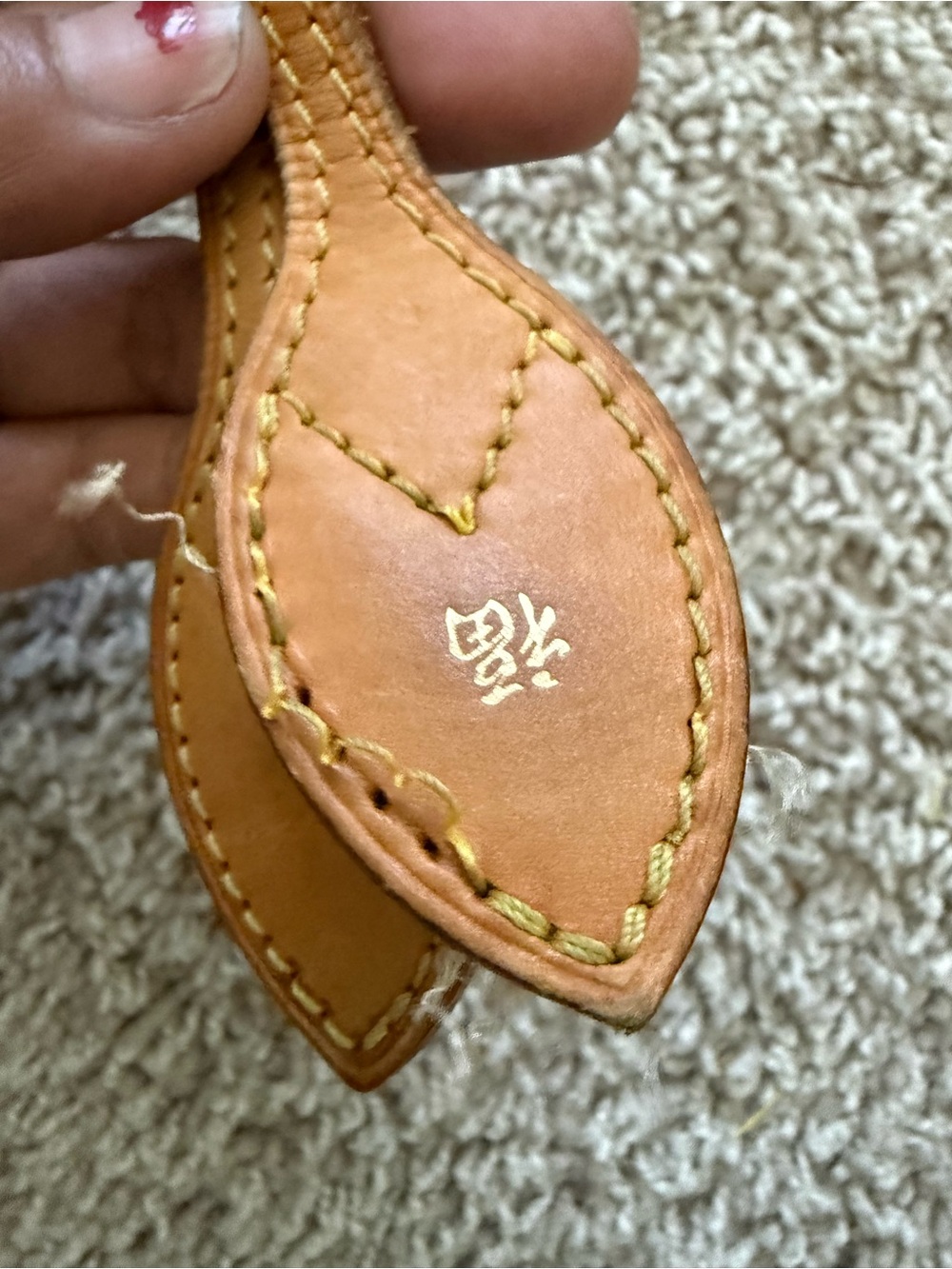 Louis Vuitton never full straps B50